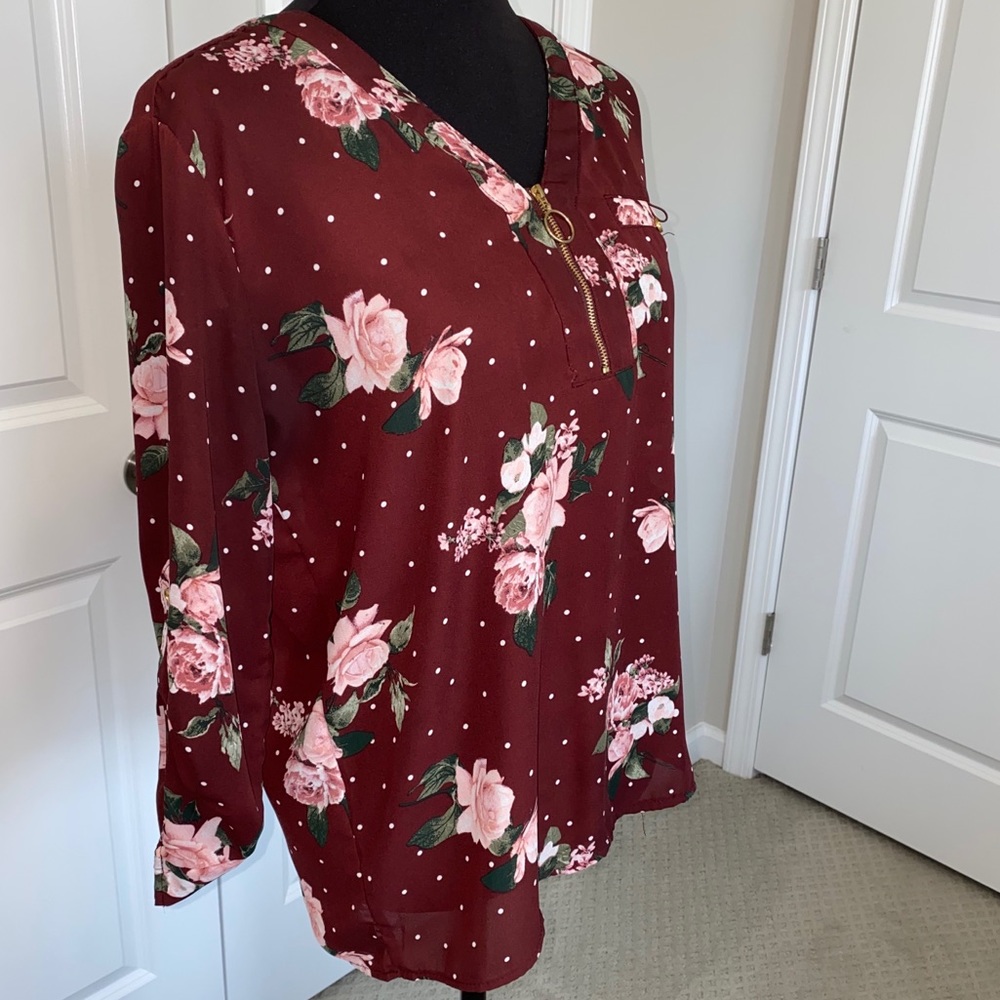 Justify Floral Top - Picture 3 of 5
